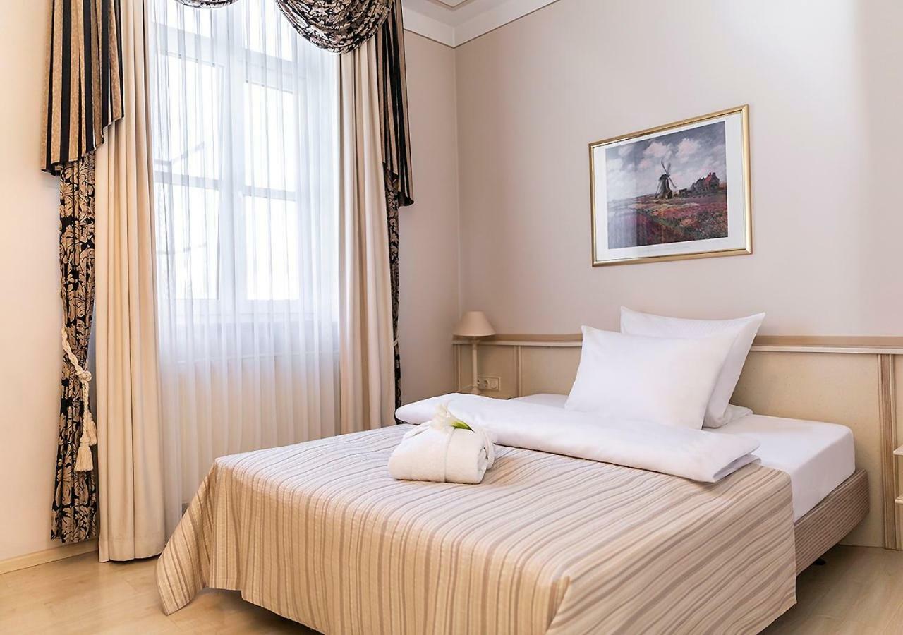 Hotel Burghof Hof  Kültér fotó